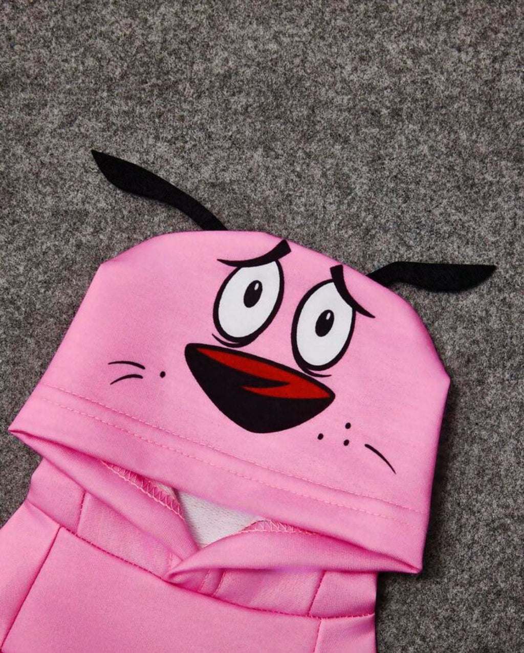 Polerón Rosa para Mascotas – Diseño “Coraje, el Perro Cobarde” 🐶💖